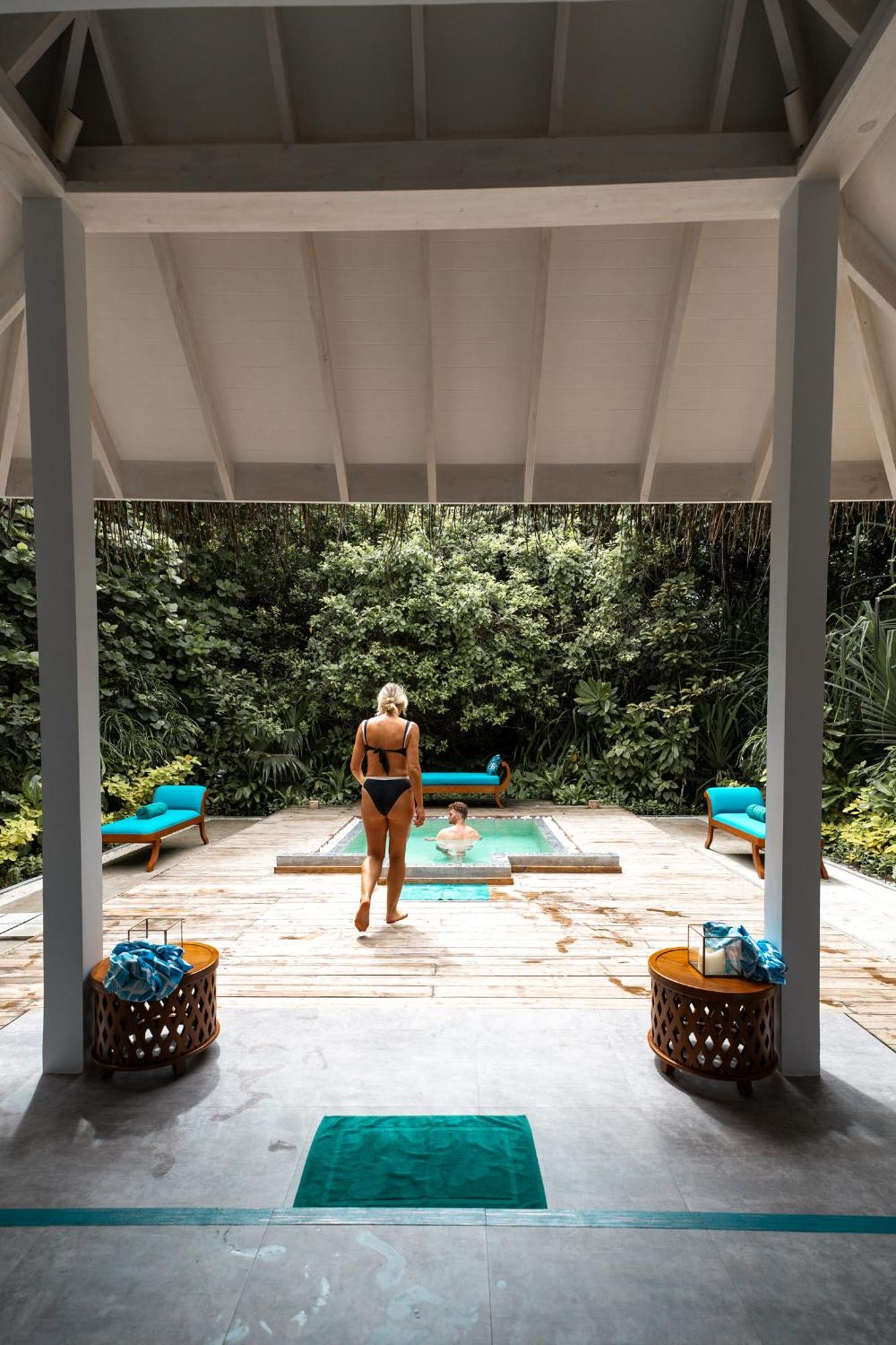 Ifuru Island Maldives منتجع 5*